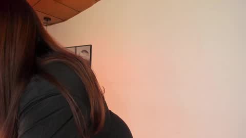 Snapshot of alaia_carter chatting on 3, 10, 2025 Alaia Carter online show from 3, 10, 2025