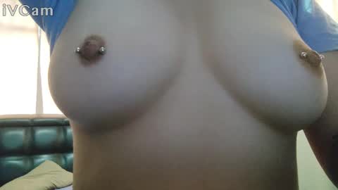 Snapshot of alaia_soul_ chatting on 5, 12, 2025 AlaiaSam online show from 5, 12, 2025