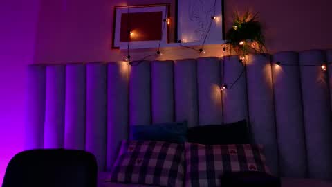  Alaia  online show from 20, 10, 2025