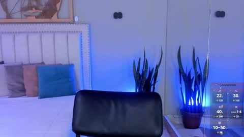     online show from 15, 1, 2025