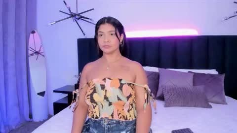 Snapshot of alaiia7 chatting on 8, 3, 2026 Alaia online show from 8, 3, 2026