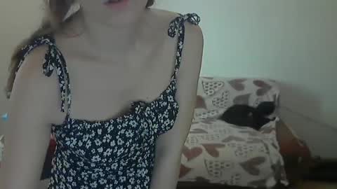 Snapshot of alalaska_ana chatting on 7, 3, 2025 Anna online show from 7, 3, 2025