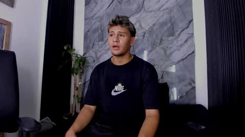 Snapshot of alan__smith chatting on 13, 11, 2025 alan__smith online show from 13, 11, 2025