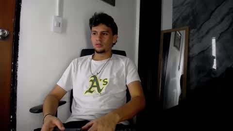 Snapshot of alan__smith chatting on 14, 1, 2026 alan__smith online show from 14, 1, 2026