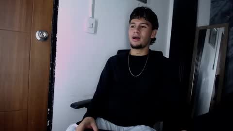 Snapshot of alan__smith chatting on 16, 1, 2026 alan__smith online show from 16, 1, 2026