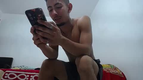 Snapshot of alan_gay chatting on 20, 11, 2025 Alan online show from 20, 11, 2025