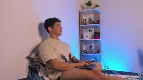 Alan Hadid online show from 5, 11, 2025