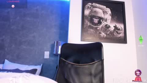 Snapshot of alan_morrys chatting on 15, 12, 2024 alan_morrys online show from 15, 12, 2024