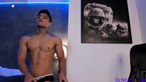 Snapshot of alan_morrys chatting on 28, 12, 2024 alan_morrys online show from 28, 12, 2024