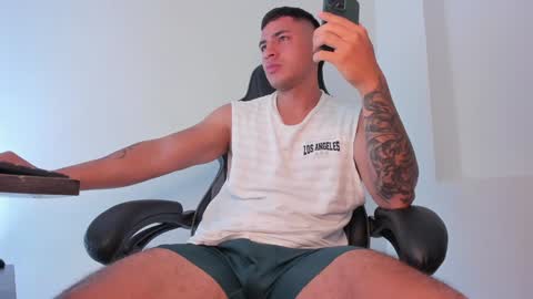 Snapshot of alan_muscle chatting on 7, 2, 2025 Alan online show from 7, 2, 2025