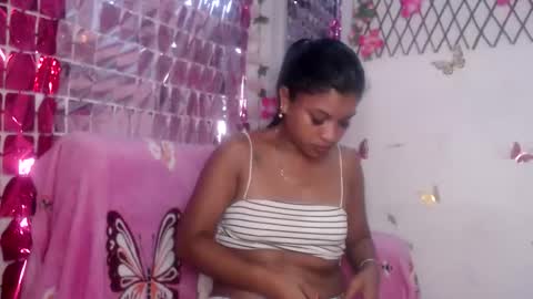 Working hours  pm to  am every day online show from 22, 12, 2025