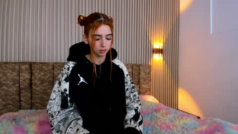 A L A N A  online show from 4, 12, 2024