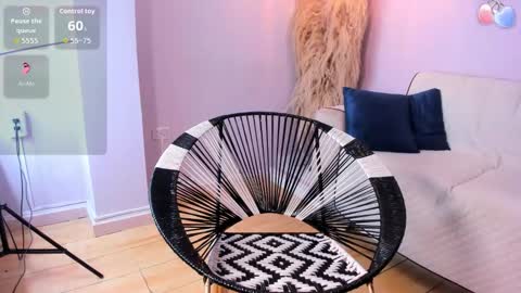 Alana online show from 11, 11, 2025