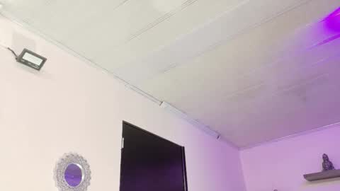 Snapshot of alana_madison chatting on 14, 10, 2025 Maeve online show from 14, 10, 2025