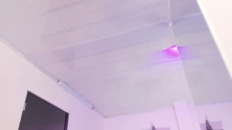 Snapshot of alana_madison chatting on 21, 10, 2025 Maeve online show from 21, 10, 2025