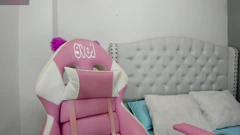 Alana. online show from 31, 1, 2025