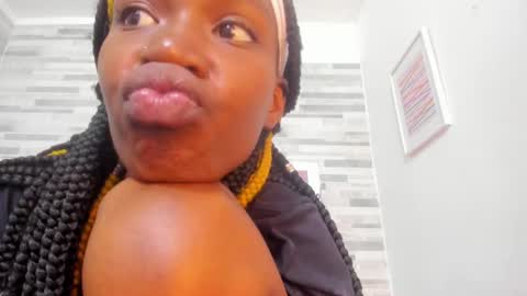 Alana online show from 4, 3, 2025