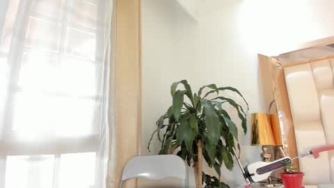 Snapshot of alana_then2 chatting on 5, 3, 2025 online show from 5, 3, 2025