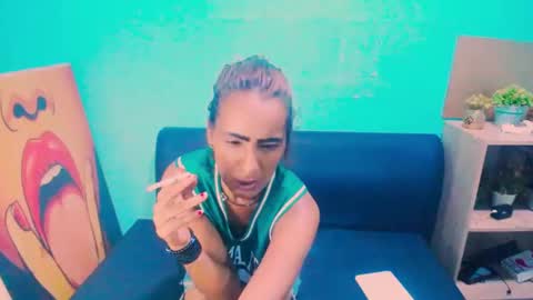 Snapshot of alanadelray chatting on 11, 1, 2025 alanadelray online show from 11, 1, 2025