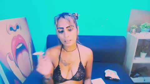 Snapshot of alanadelray chatting on 4, 2, 2025 alanadelray online show from 4, 2, 2025