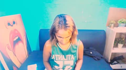 Snapshot of alanadelray chatting on 5, 2, 2025 alanadelray online show from 5, 2, 2025