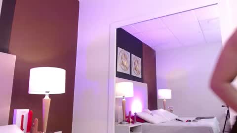 Snapshot of alanagh_ chatting on 31, 10, 2025 alana online show from 31, 10, 2025