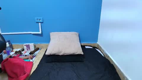 Alanah Prestoon online show from 17, 10, 2025