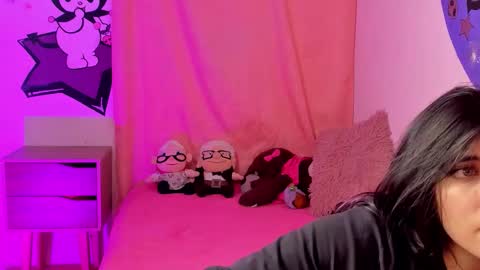 ALANA Please follow me  online show from 19, 10, 2025