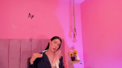 Snapshot of alanarosee___ chatting on 26, 10, 2025 Alanaa Rosee online show from 26, 10, 2025