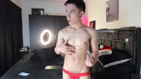 alanblack1 online show from 2, 12, 2025