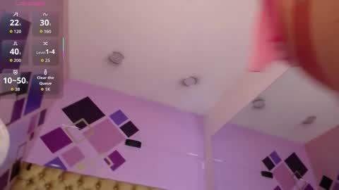 Alanna Fox  online show from 10, 11, 2025