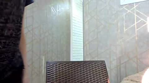 Julie online show from 25, 11, 2025