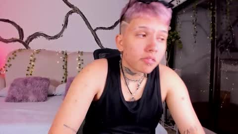 alanred_ online show from 5, 10, 2025