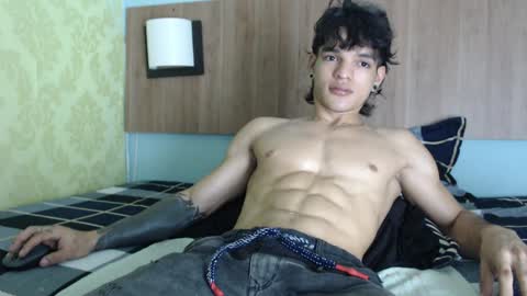 Snapshot of albertbernal69 chatting on 6, 2, 2025 Albert online show from 6, 2, 2025