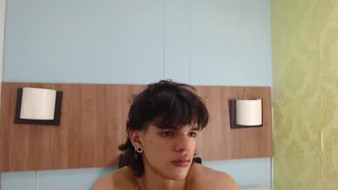 Snapshot of albertbernal69 chatting on 3, 3, 2025 Albert online show from 3, 3, 2025