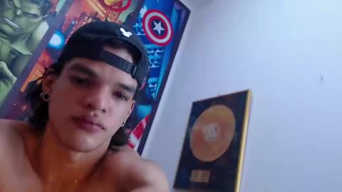 Snapshot of albertbernal69 chatting on 12, 3, 2025 Albert online show from 12, 3, 2025