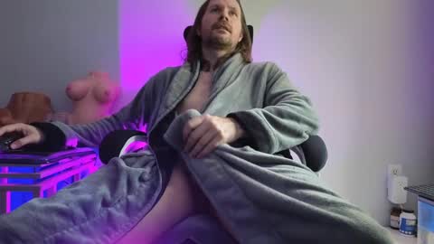 albinoadonis online show from 3, 10, 2025