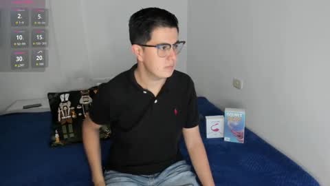 Alejandro Thamer online show from 8, 11, 2025