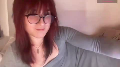 Snapshot of alealacta chatting on 11, 10, 2025 alealacta online show from 11, 10, 2025