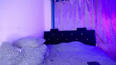   online show from 7, 3, 2025