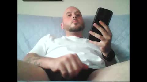 Snapshot of aleeexxxx4u chatting on 15, 9, 2025 aleeexxxx4u online show from 15, 9, 2025