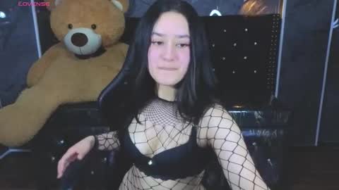 Snapshot of aleja05_b chatting on 20, 11, 2025 aleja online show from 20, 11, 2025