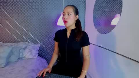 aleja_bloom online show from 13, 9, 2025