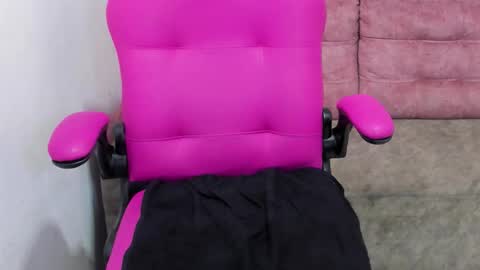   online show from 6, 2, 2026