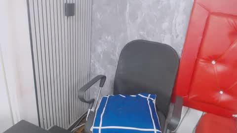   online show from 19, 3, 2026