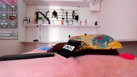 Alejandra online show from 9, 3, 2025