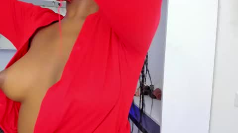 Snapshot of alejandra_dunn chatting on 31, 10, 2025 Alejandra online show from 31, 10, 2025