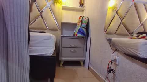 Snapshot of alejandra_martinss chatting on 4, 11, 2025 alejandra martins online show from 4, 11, 2025