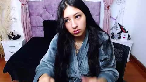 ALEJANDRA online show from 17, 10, 2025