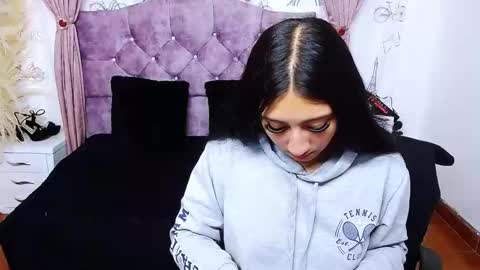 ALEJANDRA online show from 6, 11, 2025